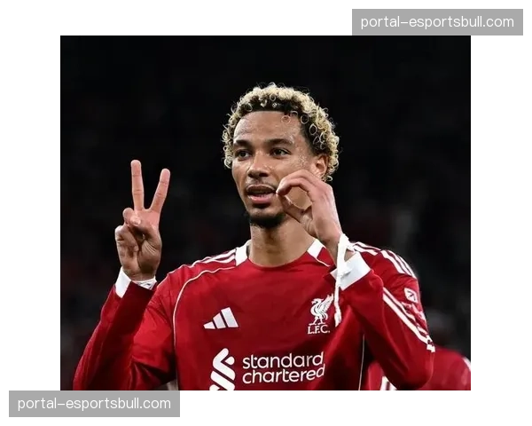 利物浦埃基蒂克无对抗受伤下场 萨拉赫替补登场改变有限